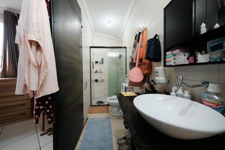 Casa à venda com 260m², 5 quartos e 1 vagaSuíte