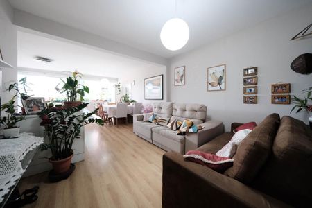 Casa à venda com 260m², 5 quartos e 1 vagaSala/Cozinha