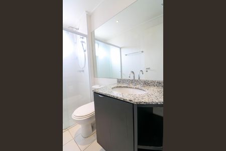 Apartamento à venda com 81m², 2 quartos e 2 vagasBanheiro Social