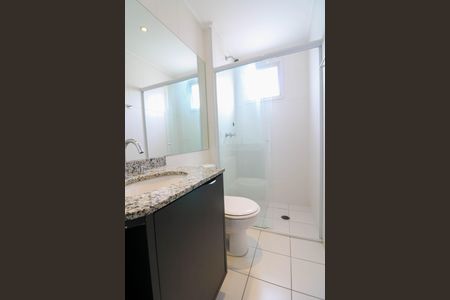 Apartamento à venda com 81m², 2 quartos e 2 vagasBanheiro Social