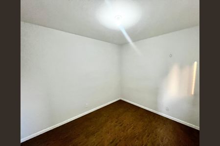 Apartamento à venda com 68m², 2 quartos e 1 vagaQuarto 2