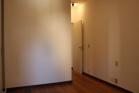 Apartamento à venda com 96m², 1 quarto e 2 vagasSuíte 2