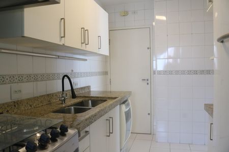 Apartamento para alugar com 79m², 3 quartos e 2 vagasCozinha