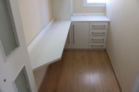 Apartamento para alugar com 79m², 3 quartos e 2 vagasQuarto 