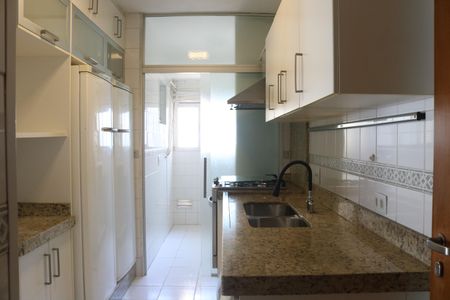 Apartamento para alugar com 79m², 3 quartos e 2 vagasCozinha