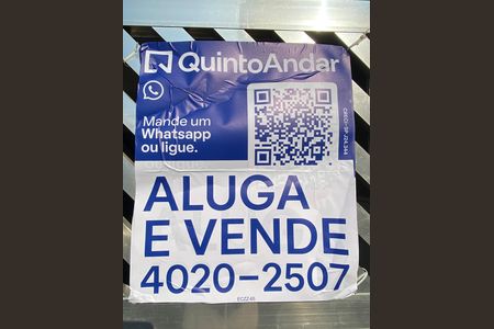Casa à venda com 250m², 3 quartos e 2 vagas Casa à venda com 250m², 3 quartos e 2 vagas Fachada - Placa