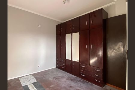Casa à venda com 250m², 3 quartos e 2 vagas Casa à venda com 250m², 3 quartos e 2 vagasQuarto 1