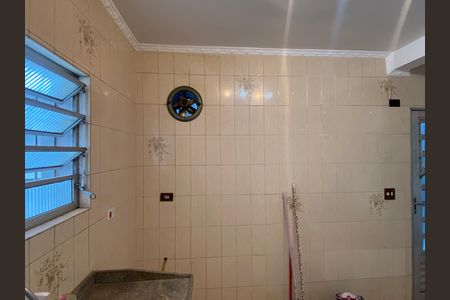 Casa à venda com 250m², 3 quartos e 2 vagas Casa à venda com 250m², 3 quartos e 2 vagasCozinha