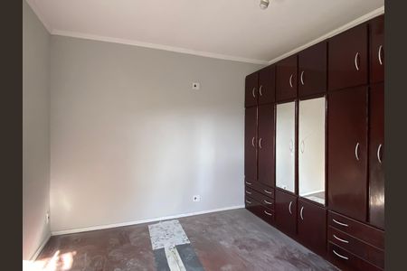 Casa à venda com 250m², 3 quartos e 2 vagas Casa à venda com 250m², 3 quartos e 2 vagasQuarto 1