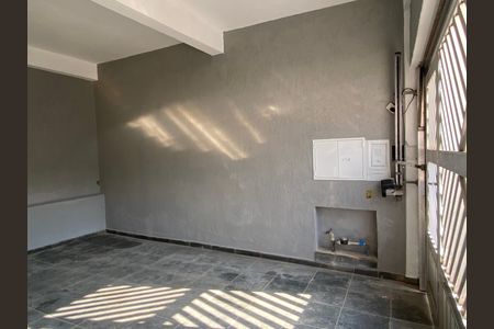 Casa à venda com 250m², 3 quartos e 2 vagas Casa à venda com 250m², 3 quartos e 2 vagasGaragem