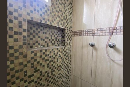 Casa à venda com 250m², 3 quartos e 2 vagas Casa à venda com 250m², 3 quartos e 2 vagasBanheiro 2