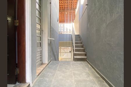 Casa à venda com 250m², 3 quartos e 2 vagas Casa à venda com 250m², 3 quartos e 2 vagasÁrea externa