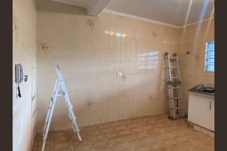 Casa à venda com 250m², 3 quartos e 2 vagas Casa à venda com 250m², 3 quartos e 2 vagasCozinha
