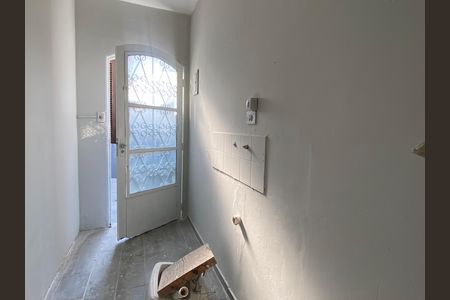 Casa à venda com 250m², 3 quartos e 2 vagas Casa à venda com 250m², 3 quartos e 2 vagasQuarto 2 (externa)