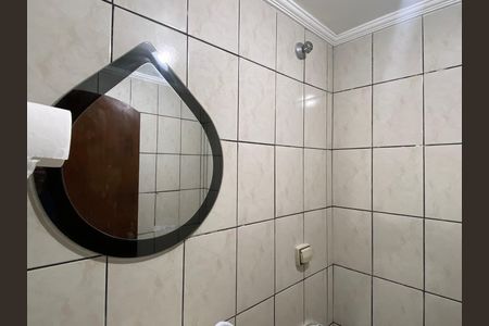 Casa à venda com 250m², 3 quartos e 2 vagas Casa à venda com 250m², 3 quartos e 2 vagasBanheiro 1