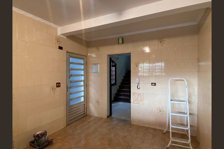 Casa à venda com 250m², 3 quartos e 2 vagas Casa à venda com 250m², 3 quartos e 2 vagasCozinha