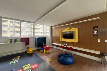Apartamento para alugar com 73m², 1 quarto e 1 vagaÁrea comum