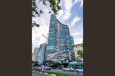 Apartamento para alugar com 73m², 1 quarto e 1 vagaFachada