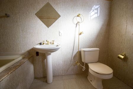 Casa para alugar com 144m², 3 quartos e 1 vagaBanheiro da Suíte