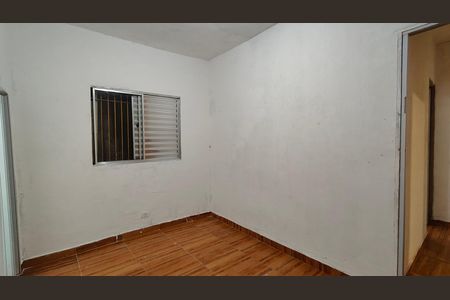 Casa para alugar com 3 quartos, 100m² em Vila Serralheiro, São Paulo