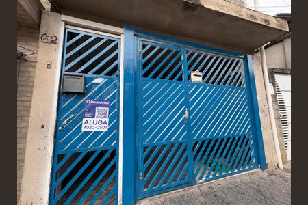Casa para alugar com 100m², 3 quartos e sem vaga Casa para alugar com 100m², 3 quartos e sem vagaFachada
