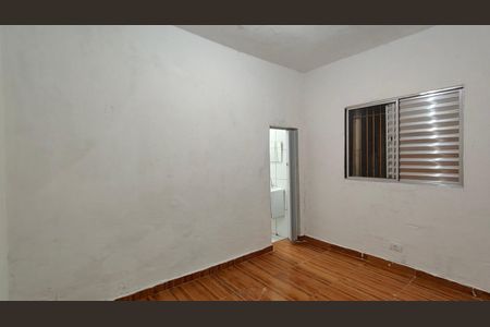 Casa para alugar com 3 quartos, 100m² em Vila Serralheiro, São Paulo