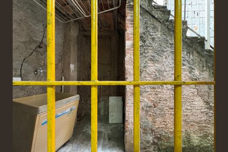 Vista do Quarto 1 de casa para alugar com 3 quartos, 100m² em Vila Serralheiro, São Paulo