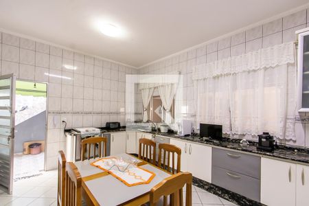 Casa à venda com 287m², 3 quartos e 3 vagas