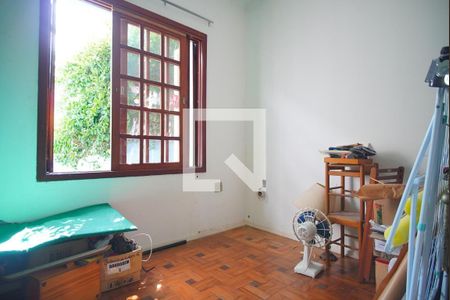 Casa à venda com 254m², 3 quartos e 3 vagas