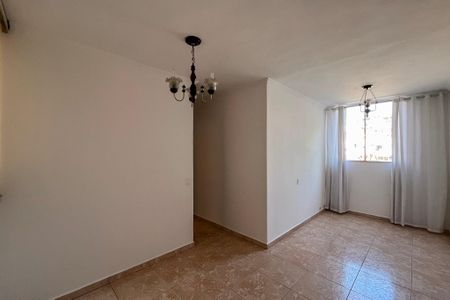 Sala de apartamento para alugar com 2 quartos, 65m² em Jardim Maria Estela, São Paulo