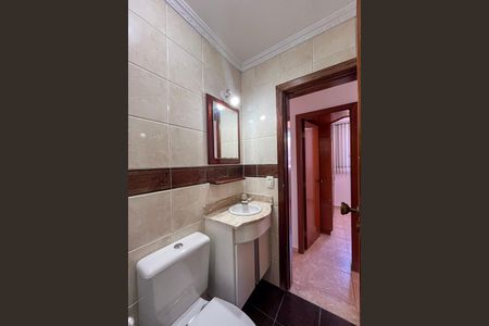 Apartamento para alugar com 65m², 2 quartos e 1 vaga Apartamento para alugar com 65m², 2 quartos e 1 vagaBanheiro social