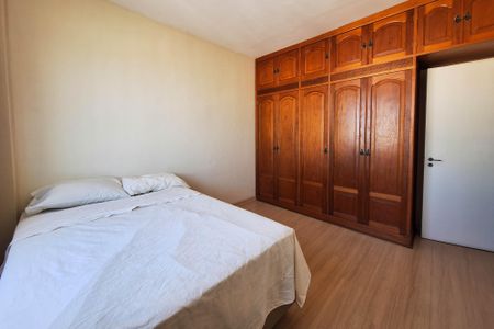 Apartamento para alugar com 90m², 2 quartos e 1 vagaQuarto 1