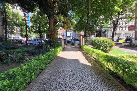 Apartamento para alugar com 90m², 2 quartos e 1 vagaÁrea comum