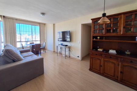 Apartamento para alugar com 90m², 2 quartos e 1 vagaSala