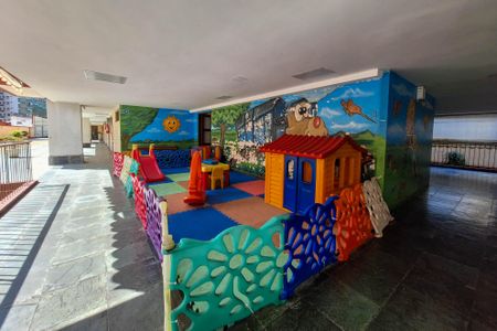 Apartamento para alugar com 90m², 2 quartos e 1 vagaÁrea comum