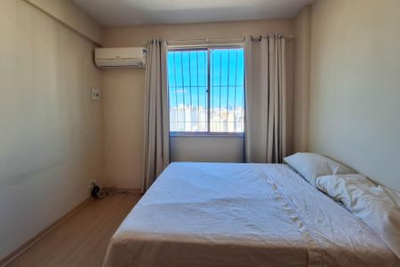 Apartamento para alugar com 90m², 2 quartos e 1 vagaQuarto 1