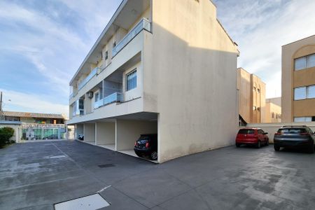 Casa de condomínio à venda com 170m², 3 quartos e 4 vagasÁrea Comum