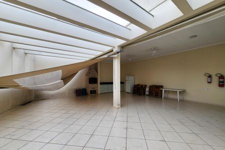 Casa de condomínio à venda com 170m², 3 quartos e 4 vagasÁrea Comum