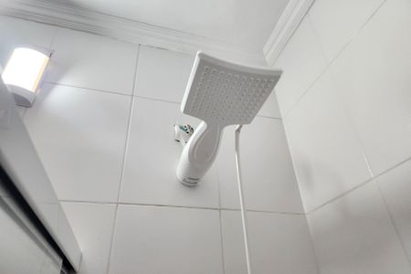 Casa de condomínio à venda com 170m², 3 quartos e 4 vagasBanheiro Social