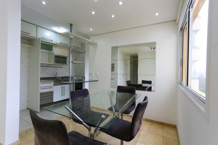 Apartamento para alugar com 56m², 2 quartos e 2 vagasSala