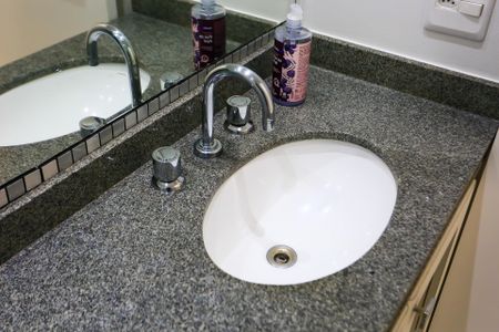 Apartamento para alugar com 56m², 2 quartos e 2 vagasBanheiro Social