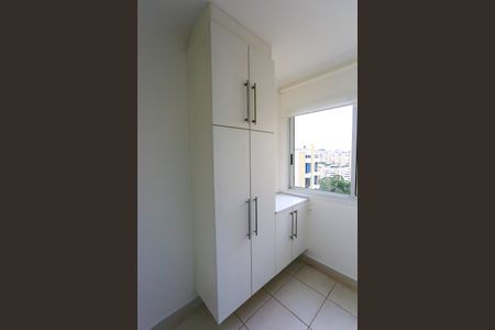 Apartamento para alugar com 56m², 2 quartos e 2 vagasÁrea de Serviço