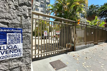 Apartamento para alugar com 87m², 3 quartos e 1 vaga Apartamento para alugar com 87m², 3 quartos e 1 vagaFachada