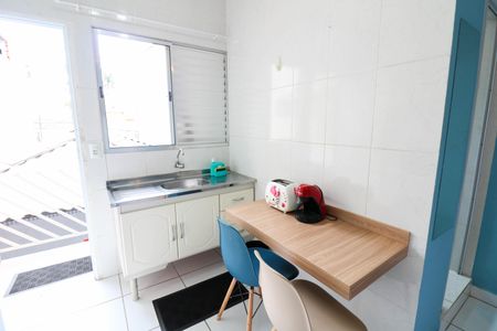 Sala/Cozinha de kitnet/studio para alugar com 1 quarto, 18m² em Santo Amaro, São Paulo