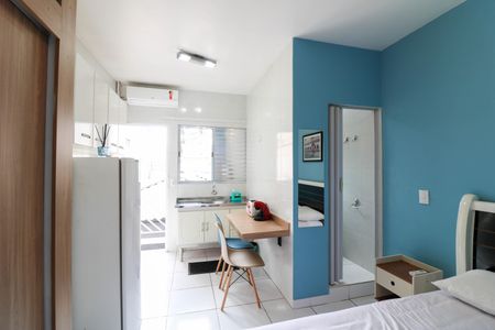 Studio para alugar com 18m², 1 quarto e sem vaga Studio para alugar com 18m², 1 quarto e sem vagaSala/Cozinha