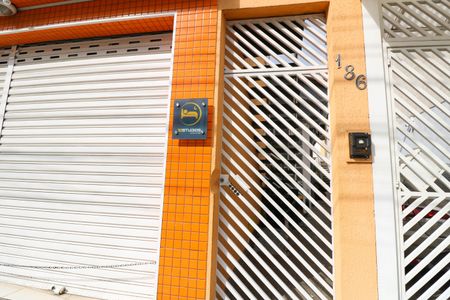 Studio para alugar com 18m², 1 quarto e sem vaga Studio para alugar com 18m², 1 quarto e sem vagaFachada