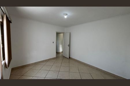 Casa para alugar com 150m², 3 quartos e 3 vagasQuarto 2