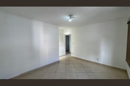 Casa para alugar com 150m², 3 quartos e 3 vagasSuite