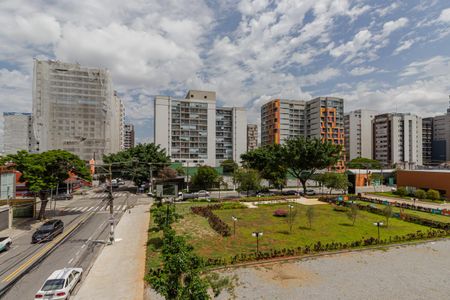 Sacada de apartamento à venda com 1 quarto, 36m² em Indianópolis, São Paulo