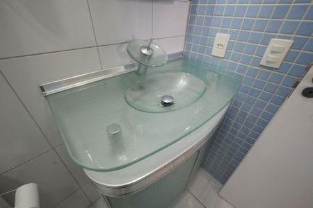 Apartamento à venda com 37m², 1 quarto e sem vagaBanheiro da Suíte